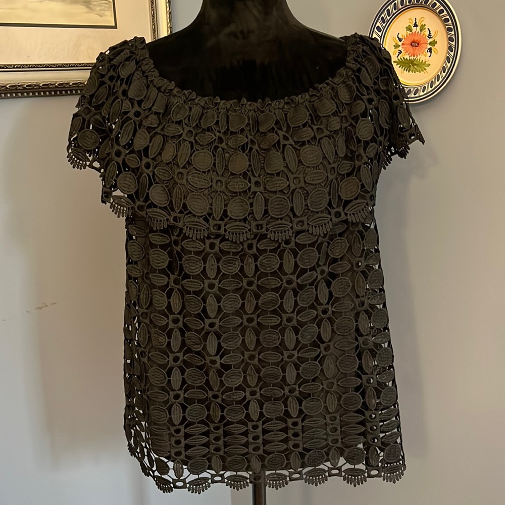 Lace Convertible top.